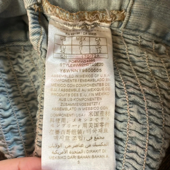 NWT! Women’s Guess light wash jean halter top, Large - Picture 6 of 6